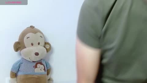 Cuddly online show from October 27, 7:03 pm