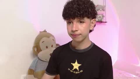 Cuddly online show from February 14, 11:13 am