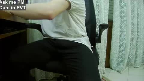 Leo online show from March 29, 9:05 pm