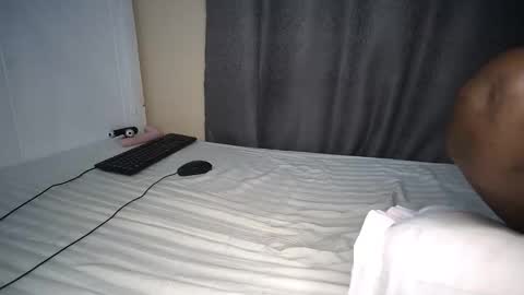 cum_central online show from November 9, 2:04 am