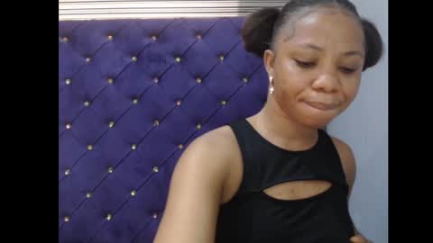 Nancy online show from October 9, 9:15 am