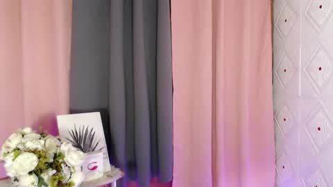 kez online show from November 29, 5:15 am