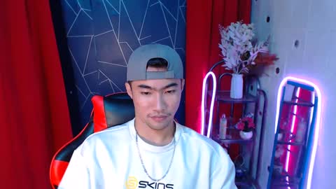 ask me online show from December 18, 10:02 pm