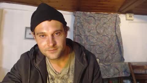 Snapshot of cumingdutchman chatting on October 16, 2:33 am cumingdutchman online show from October 16, 2:33 am
