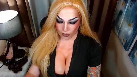 Cattaleya online show from October 6, 11:17 am