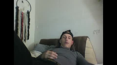 Snapshot of cumslutboi27 chatting on January 22, 4:23 am cumslutboi27 online show from January 22, 4:23 am