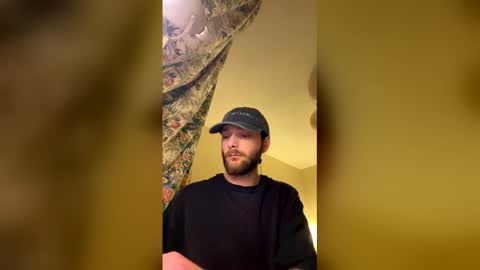 cumsmokeup online show from April 18, 9:26 pm