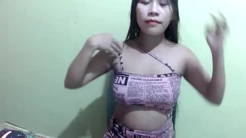 cumwhore4uxox online show from November 2, 2:28 pm