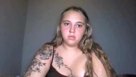 cuntycassie online show from May 22, 5:31 pm