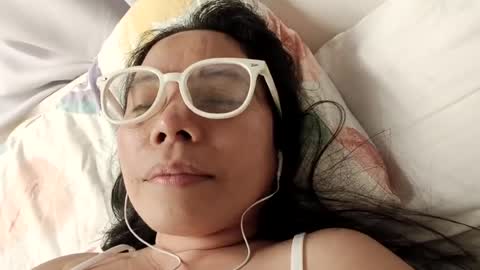 Lizly online show from July 28, 4:51 pm