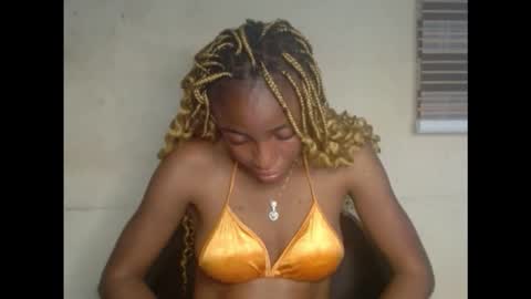 cupidxdoll online show from September 20, 10:46 pm