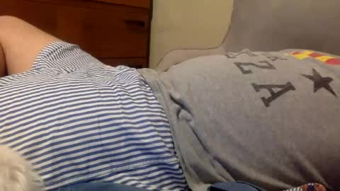 curiouscock08 online show from July 9, 5:22 am