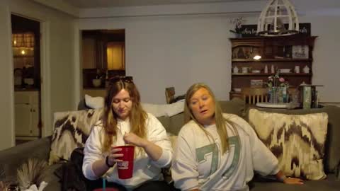 curious couple online show from March 29, 12:34 am