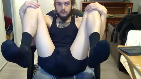 curiouss25 online show from November 14, 4:58 am