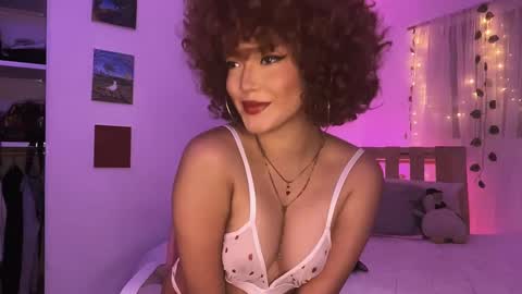 Emma online show from March 10, 11:06 pm