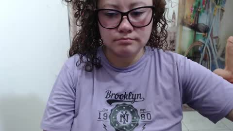 Vannesa online show from November 21, 7:56 pm