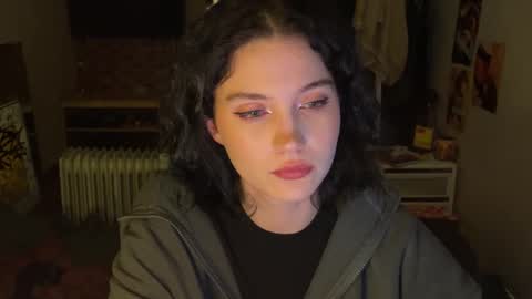 Mary online show from September 22, 7:51 pm