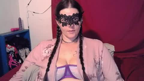 Celine Fawe online show from May 22, 12:17 am