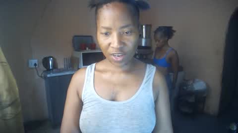 curvypear76x online show from February 24, 8:50 am