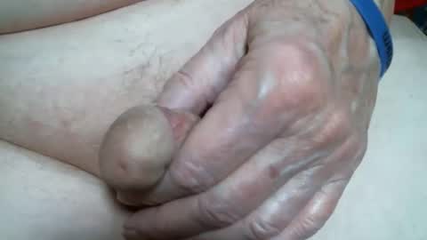 Snapshot of cutandwaxed2 chatting on February 3, 3:06 pm BI SMOOTH MATURE  SUB online show from February 3, 3:06 pm