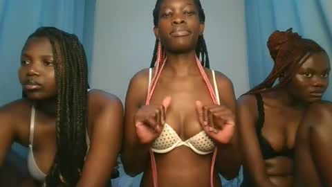 angel online show from November 26, 9:22 pm