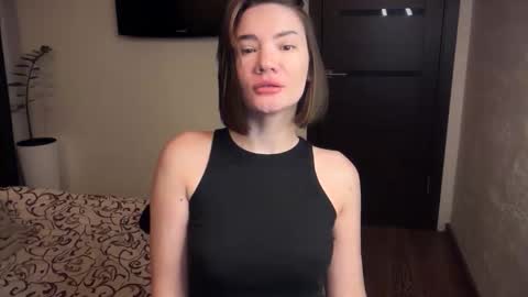 cute_bubbles online show from October 10, 6:25 pm