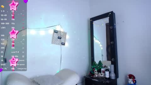 Cute horny1 online show from November 13, 4:37 am