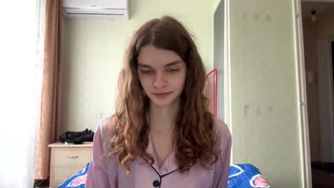 cute_kitte online show from October 8, 6:19 am