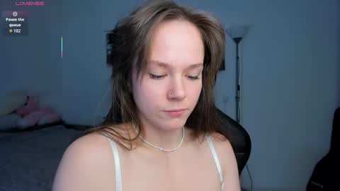 Emily online show from October 15, 11:55 am