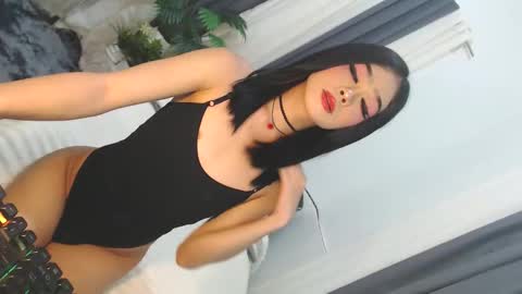 Jane online show from April 16, 1:44 pm