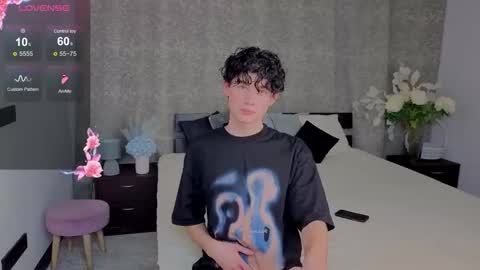 Mike online show from November 28, 8:05 pm