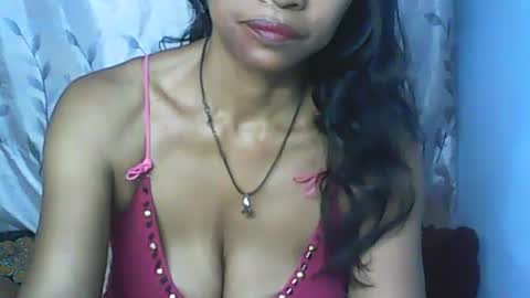 Snapshot of cute_moll chatting on January 18, 8:31 am murielle online show from January 18, 8:31 am