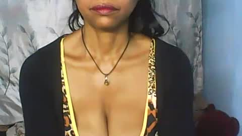 Snapshot of cute_moll chatting on March 10, 6:49 am murielle online show from March 10, 6:49 am