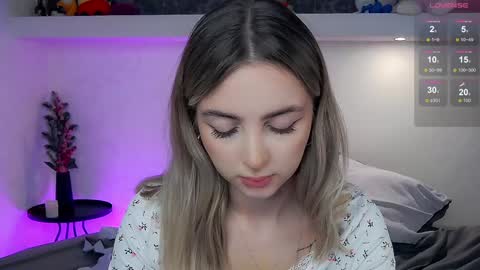 Eva online show from February 4, 2:43 pm