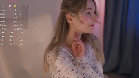 Snapshot of cute_pie_an chatting on December 8, 5:17 am AN online show from December 8, 5:17 am