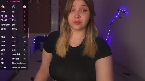 Sasha online show from October 28, 6:20 pm