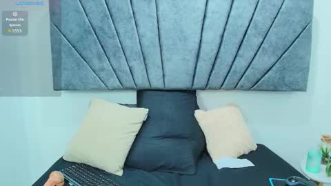 Sofia  online show from November 5, 5:15 pm