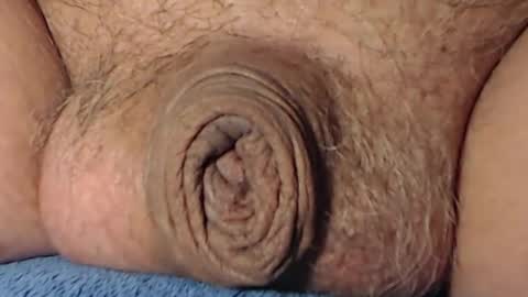 cute_stud1010 online show from February 8, 4:32 pm