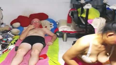 CuteAndSexyOne  Na and Brian online show from February 10, 4:14 pm