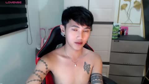 Steph online show from March 17, 1:05 pm