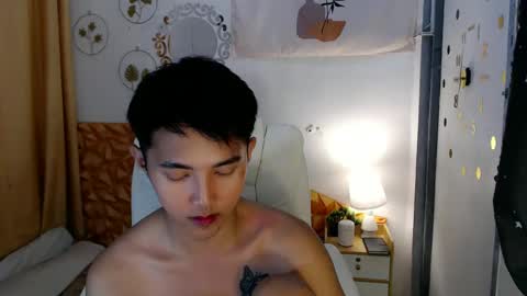 Steph online show from March 12, 11:01 pm