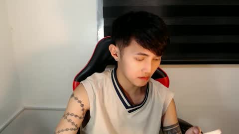 Steph online show from May 31, 4:44 am