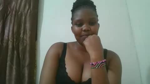 Sheila online show from October 25, 7:58 pm