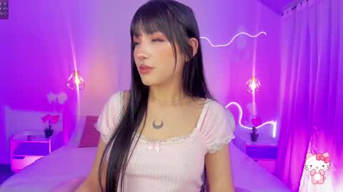 Snapshot of cuteezoe chatting on September 15, 4:58 am Zoe  online show from September 15, 4:58 am