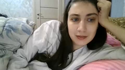 cutekattie online show from October 22, 2:37 am