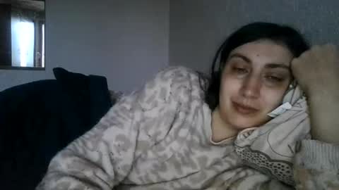 cutekattie online show from March 27, 5:46 am