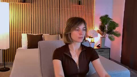 cutemirage online show from April 13, 3:05 pm