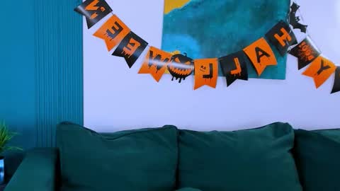 cutemirage online show from October 30, 3:12 pm