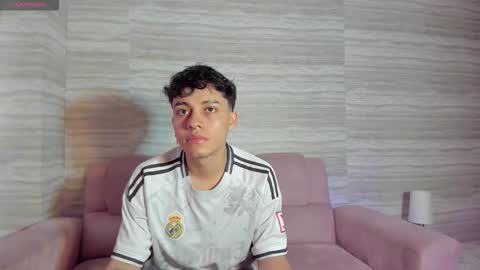 cutenaked_ online show from December 14, 11:27 am