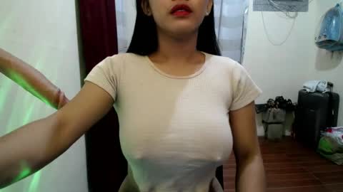 isabel online show from July 28, 7:04 pm